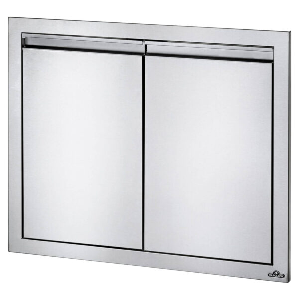 Puerta doble empotrada Napoleon de acero inoxidable, 85x71 cm, con cierre suave y tiradores de aluminio anodizado.