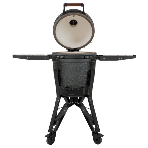 Kamado VX Medium con la tapa abierta y mesas auxiliares desplegadas.