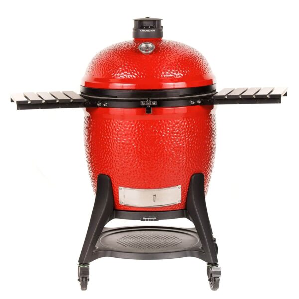 Kamado Big Joe III en color rojo, con tapa cerrada y repisas laterales plegables.