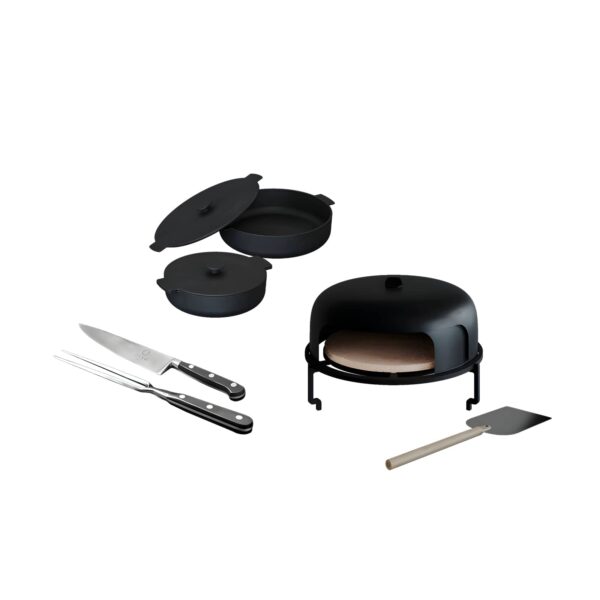 Set Expert Box de OFYR con horno de pizza, cuchillo, tenedor, pala de pizza y sartenes de hierro fundido