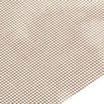 Malla antiadherente marrón en perspectiva diagonal de 42x36 cm, con diseño de red cuadriculada, lista para usar en parrillas.