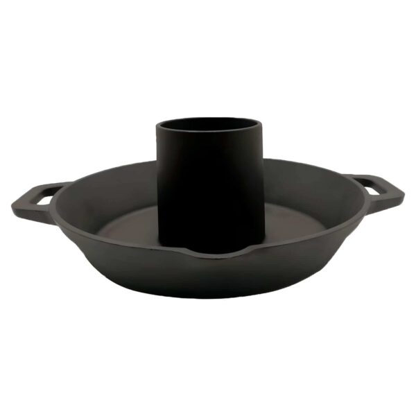 Soporte para asar pollo de hierro fundido esmaltado en color negro con asas laterales y pico vertedor para salsas, compatible con sistemas MODULUS.