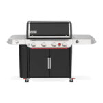 Front view of the Weber Genesis EP-435 barbecue with modern and functional design.