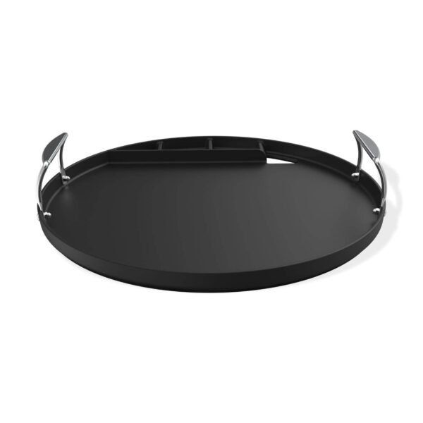 Plancha de hierro fundido circular con asas de acero inoxidable, borde elevado y ranura de evacuación de líquidos, compatible con barbacoa Weber Kettle de 57 cm.