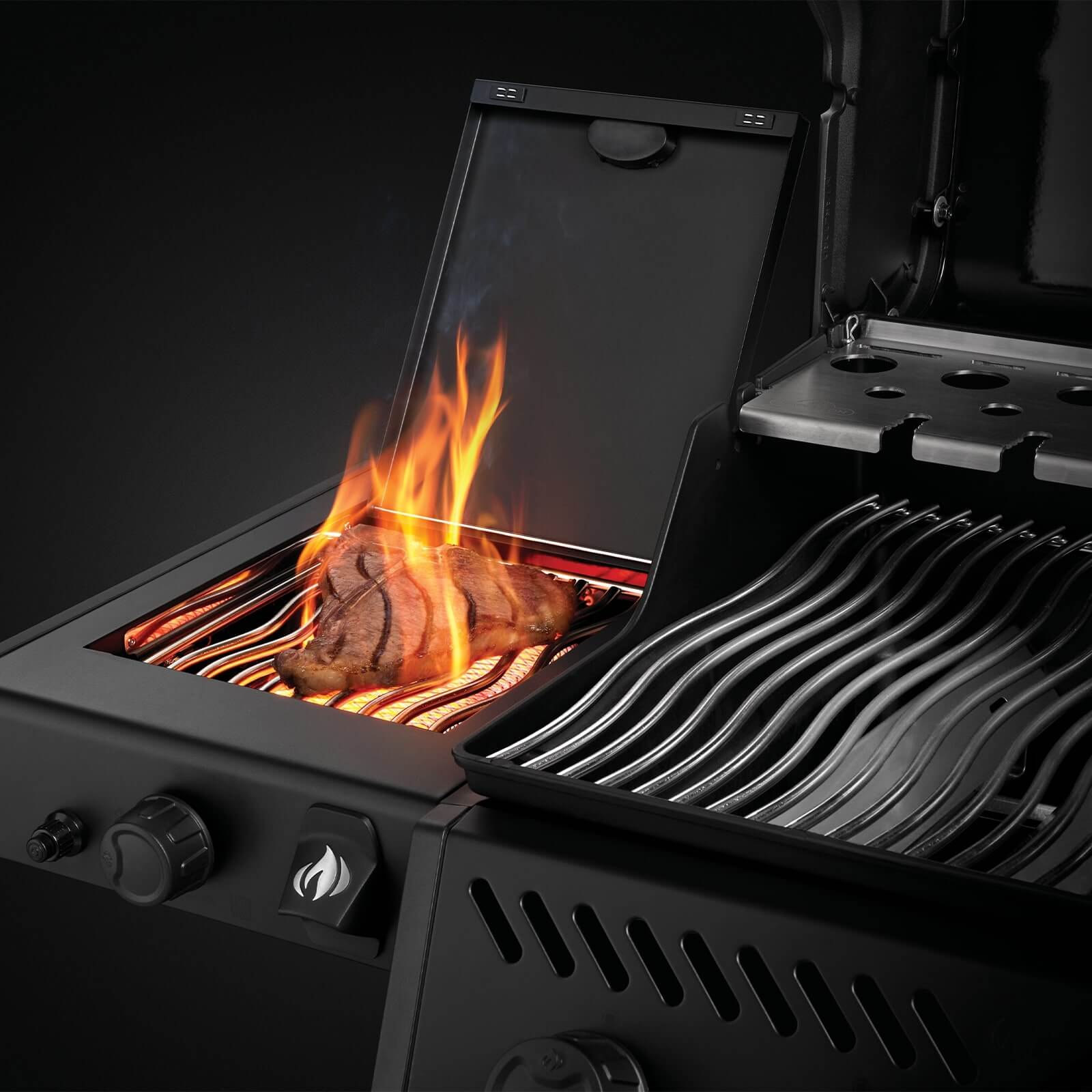 Quemador lateral infrarrojo SIZZLE ZONE de Napoleon Phantom Freestyle PRO 425