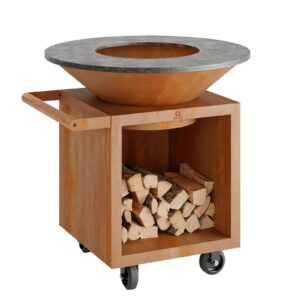 Barbacoa de Leña Classic Pro en acabado corten con almacenamiento de leña, asas de madera de teca y ruedas.