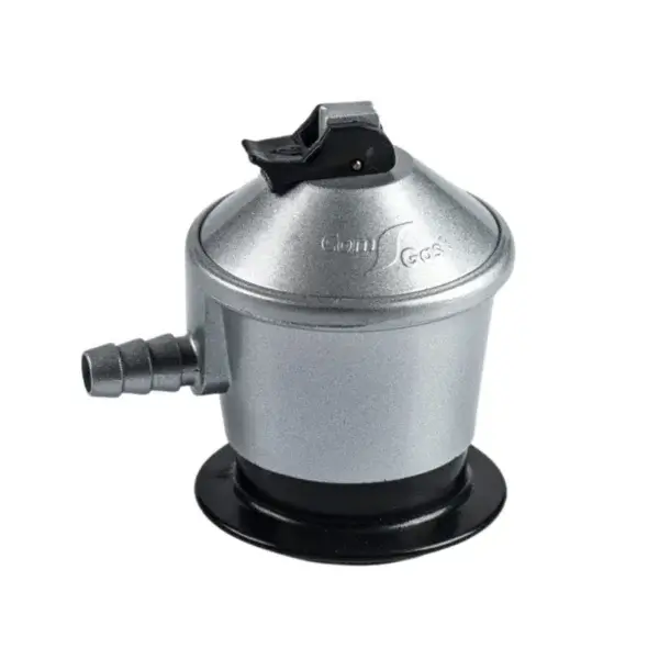 Regulador ComGas gris metalizado de 28-30 mbar en vista lateral izquierda con salida lateral y base negra
