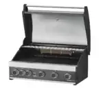Barbacoa de gas GrandPro Maxim G5 abierta en vista de tres cuartos derecha, con parrillas y quemador trasero.