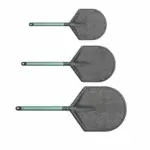 Tres palas Gozney Pro Placement Peel perforadas en tamaños 12, 14 y 16 pulgadas sobre fondo blanco.
