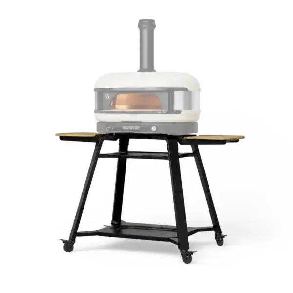 Soporte Gozney Dome Gen 2 con horno Dome XL Bone a leña, visto en tres cuartos desde la derecha.